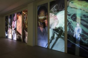 Today's cake is a log: Performances. Photo: Torben Eskerod