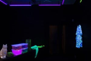 Today's cake is a log: The one who whispers. Photo: Torben Eskerod